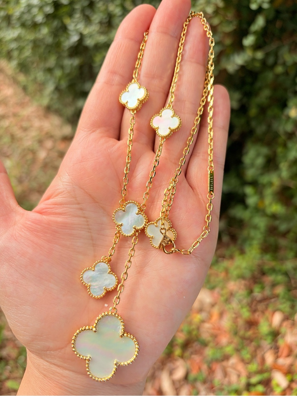 Alhambra inspired Luxury Gold Clover Mother-of-Pearl Station Necklace - White - Picture 5 of 10